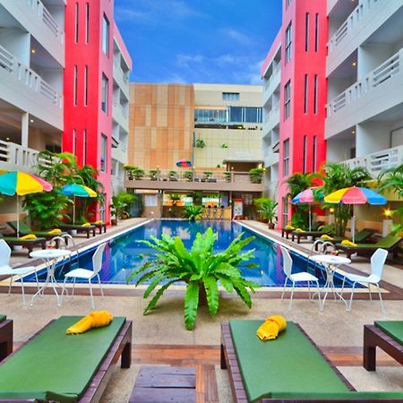 Eastiny Place Hotel Pattaya Exterior photo