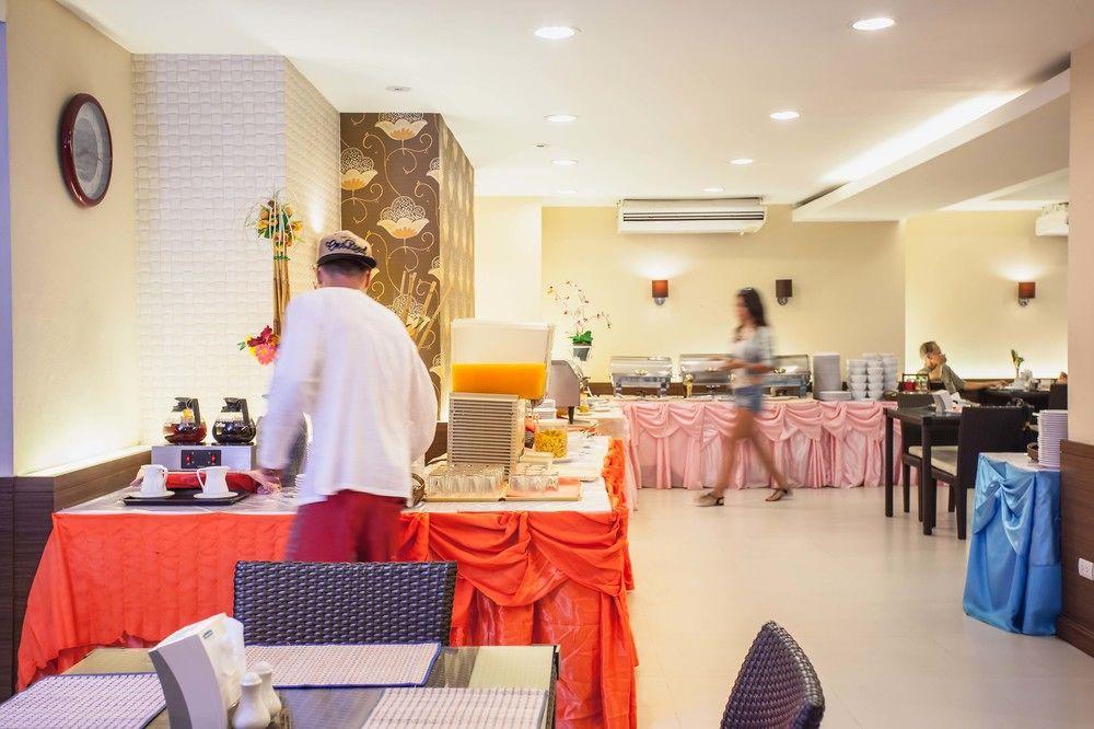 Eastiny Place Hotel Pattaya Exterior photo