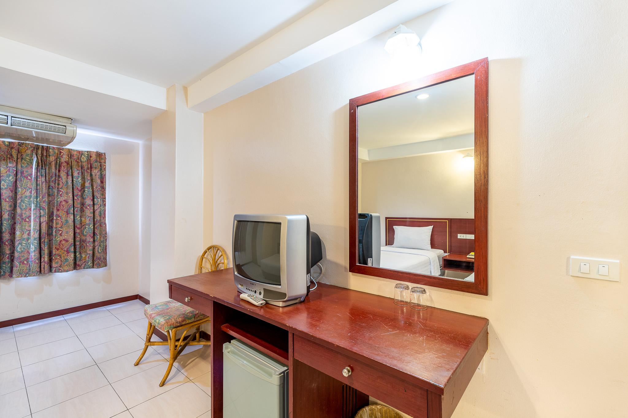 Eastiny Place Hotel Pattaya Exterior photo