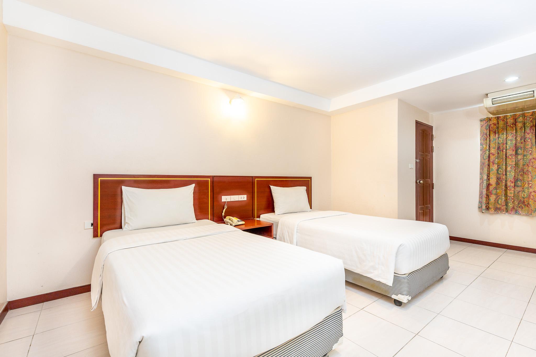 Eastiny Place Hotel Pattaya Exterior photo