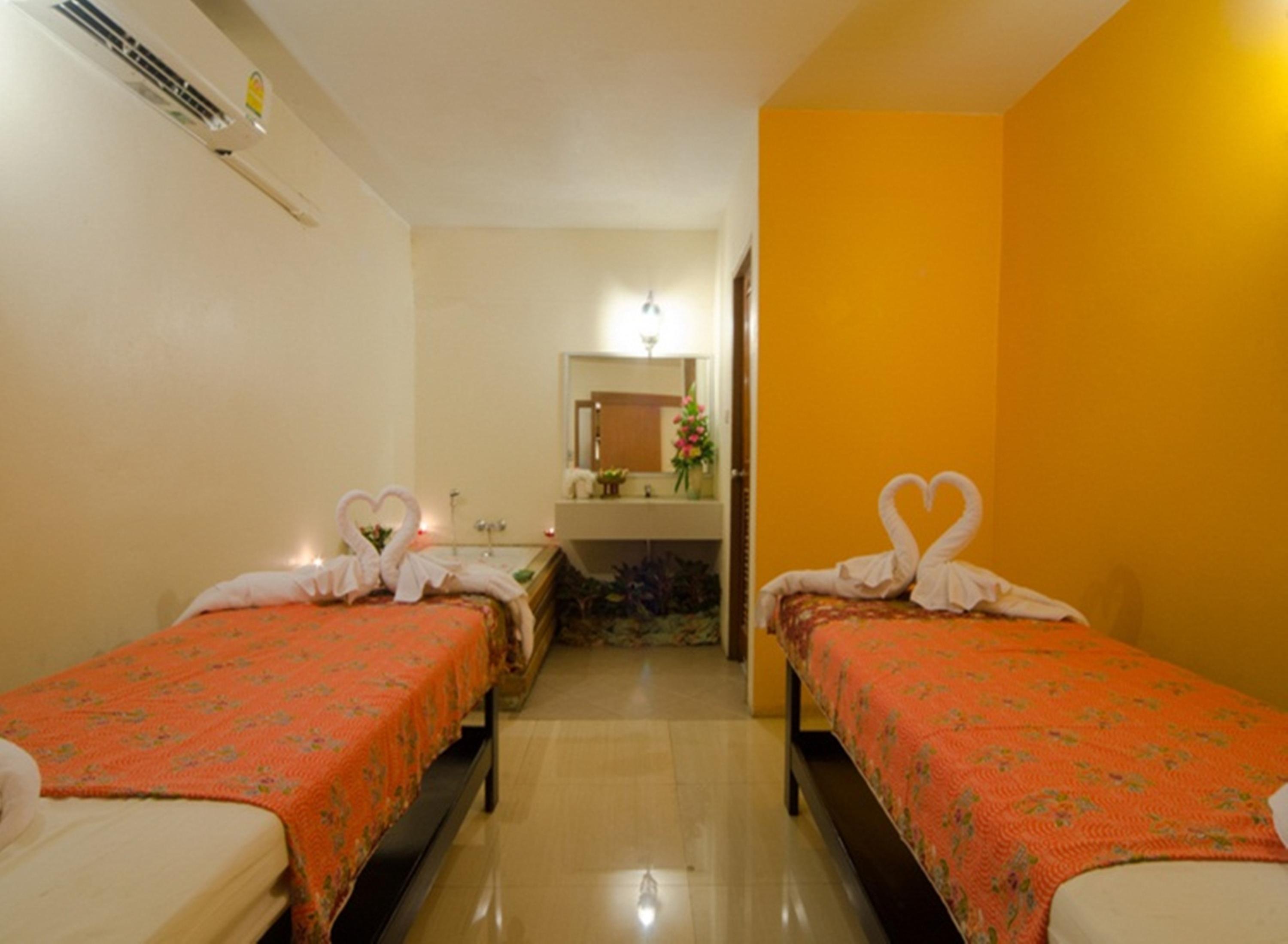 Eastiny Place Hotel Pattaya Exterior photo