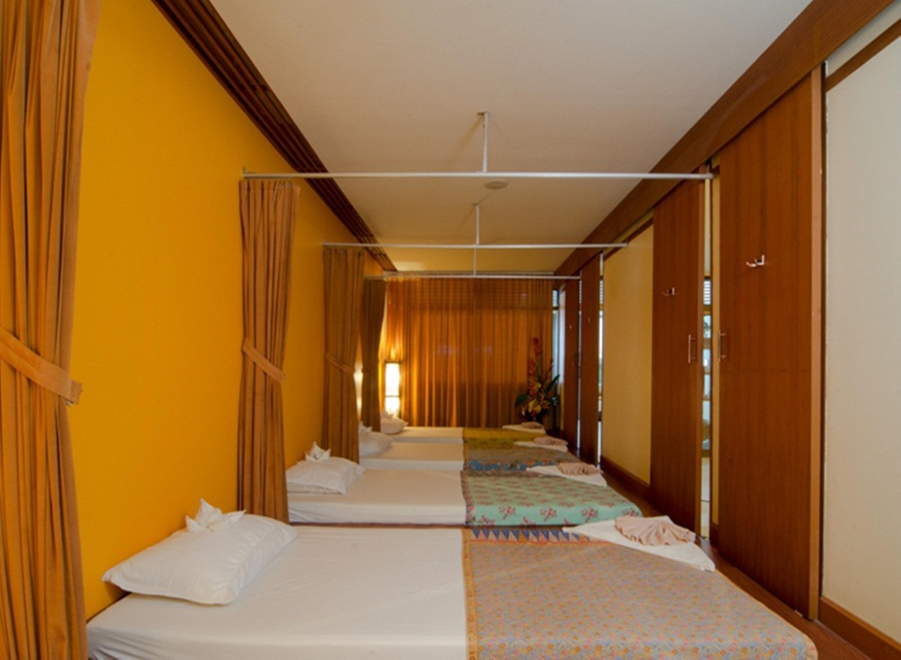 Eastiny Place Hotel Pattaya Exterior photo