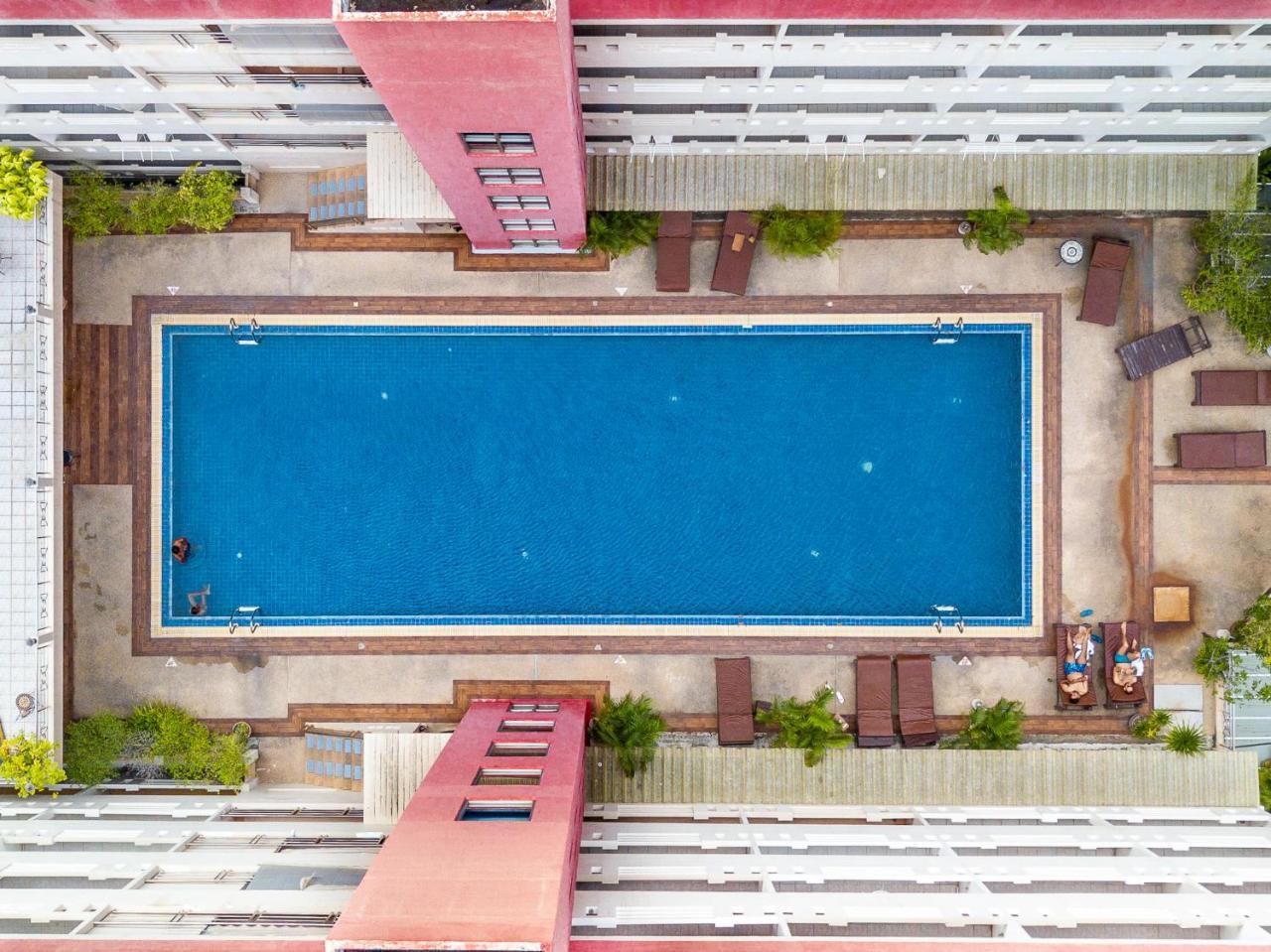 Eastiny Place Hotel Pattaya Exterior photo